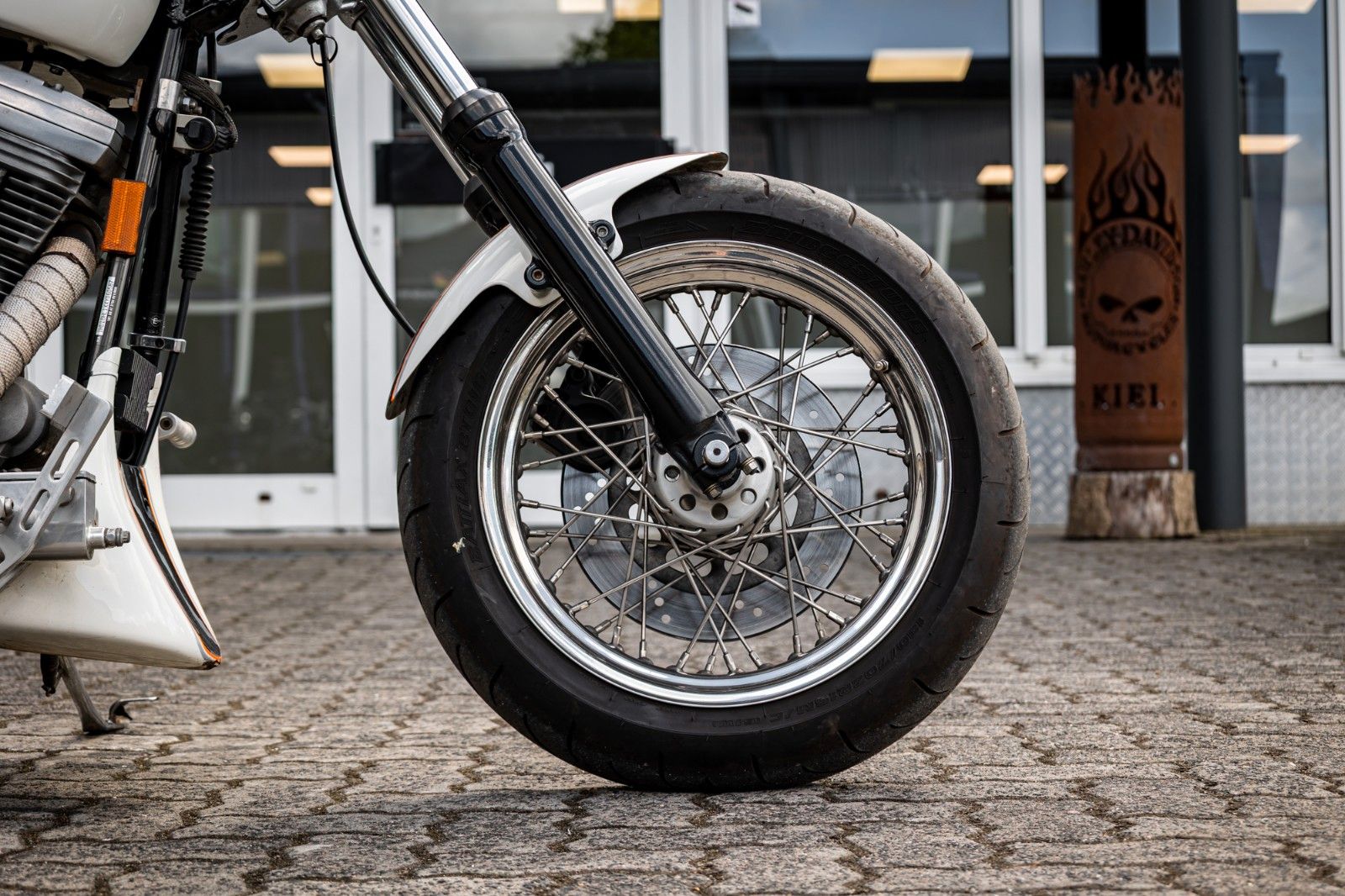Fahrzeugabbildung Harley-Davidson FXST Softail Standard - CUSTOM - VERGASER - EVO