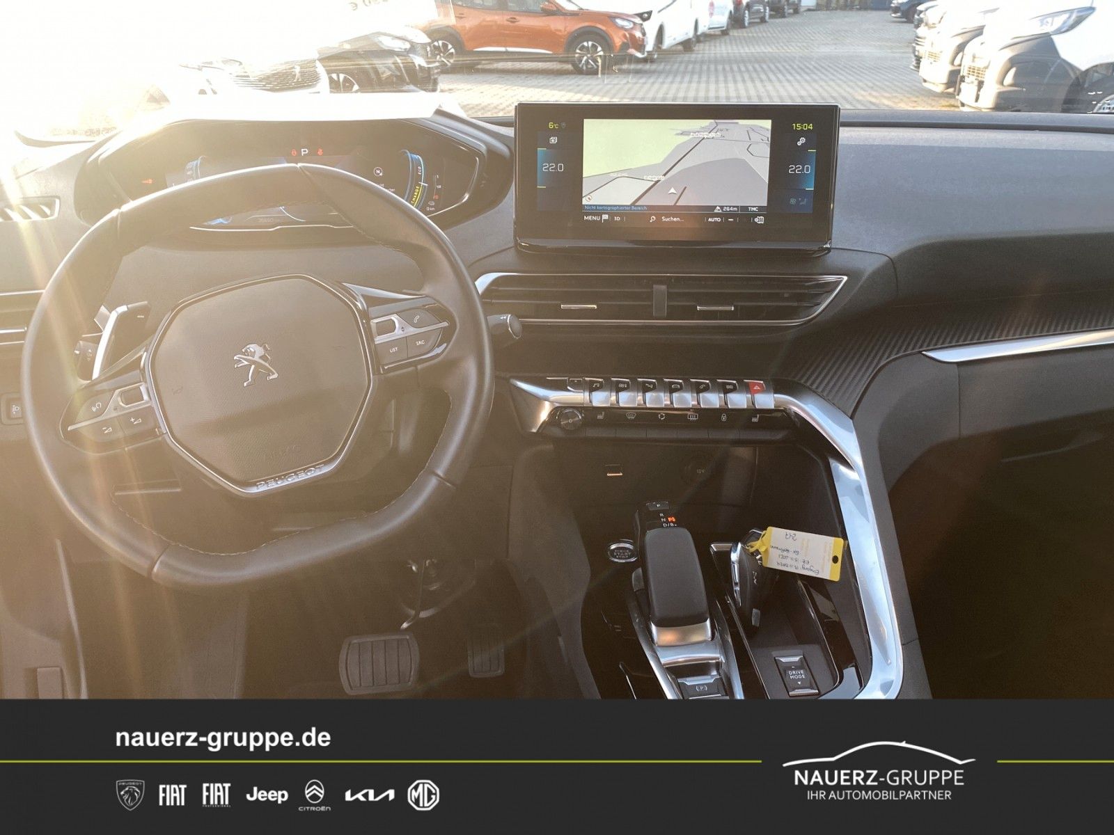Fahrzeugabbildung Peugeot 3008 Hybrid 225 Allure