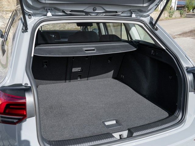 Golf VIII Variant Life TSI ACC NAV Lernkradhzg.