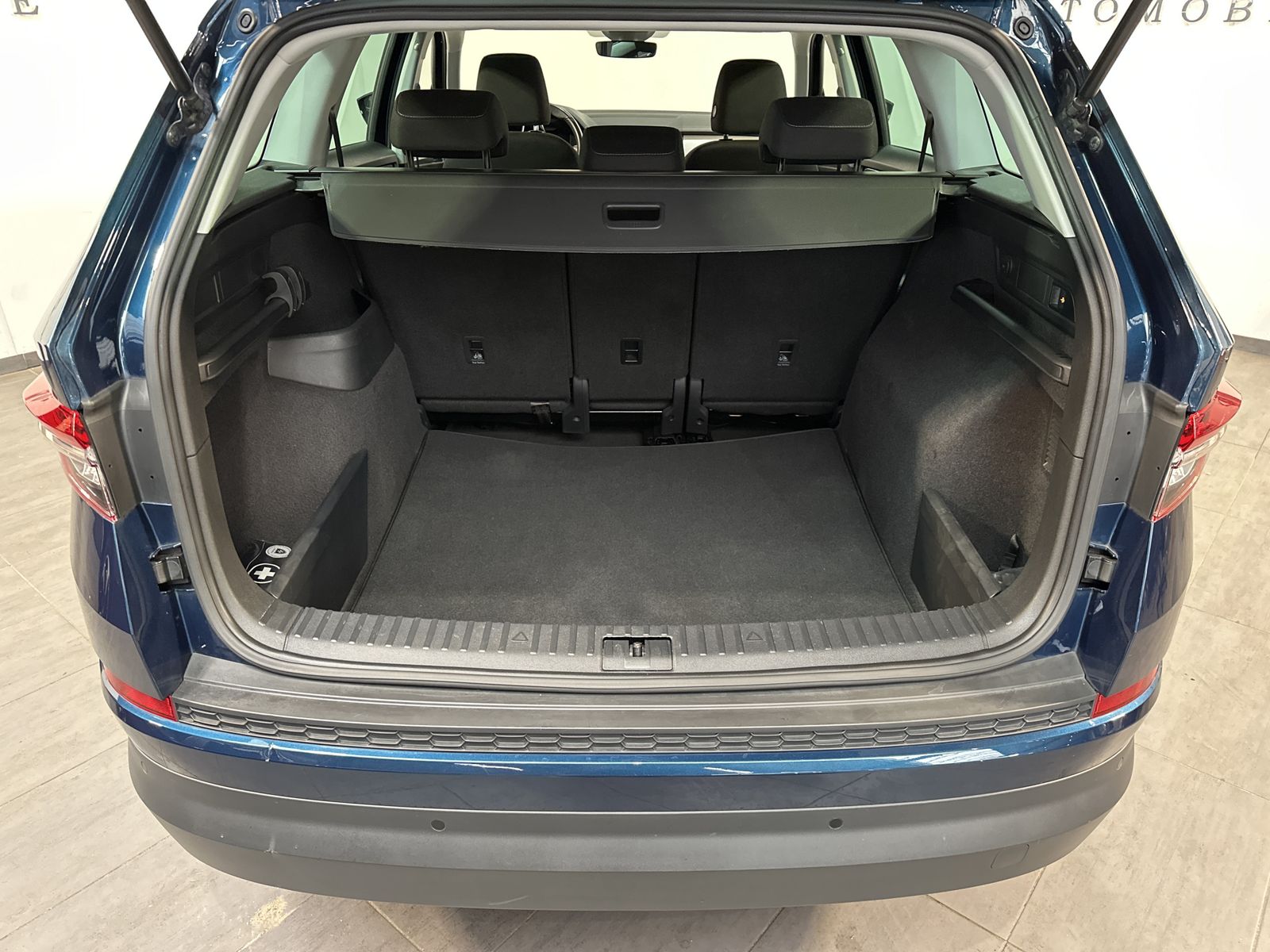 Fahrzeugabbildung SKODA Kodiaq 2.0 TDI DSG Ambition NAV+LED+ACC+AHK+KAM