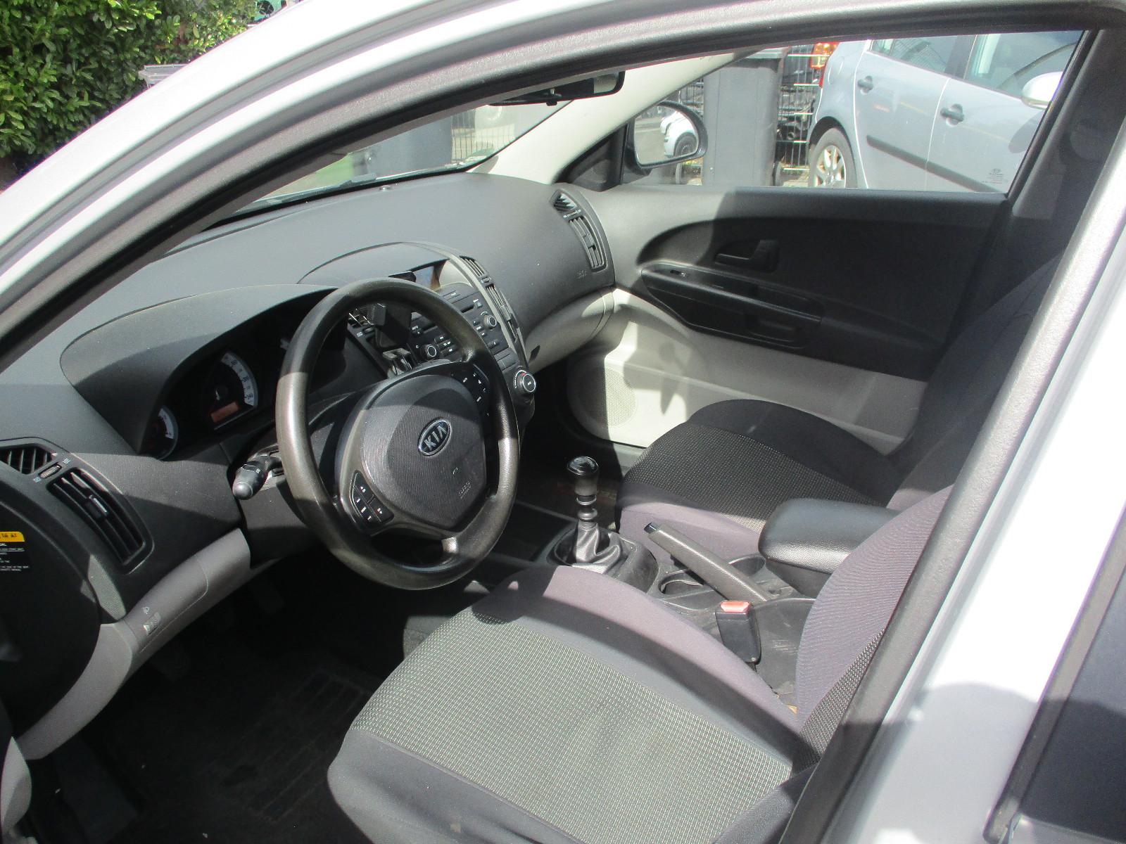 Kia ANDERE Ceed Sportswagon LX 1.6