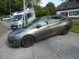 Opel Astra K Sports Tourer Business aus 1.Hand - Opel Astra mit Diesel-Antrieb: H