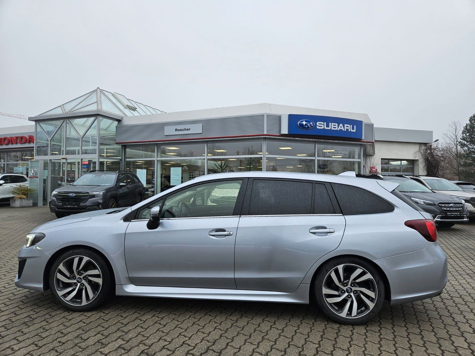 SUBARU Levorg