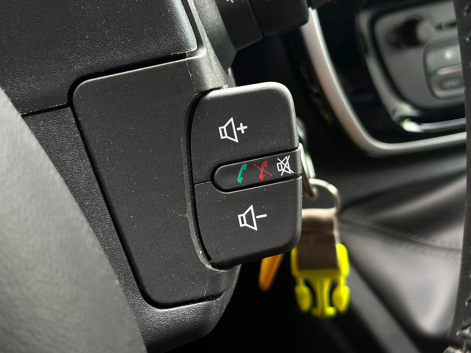 Renault Kangoo 1.2TCE ENERGY INTENS AHK#CAM#SHZ#NAV#1.HA