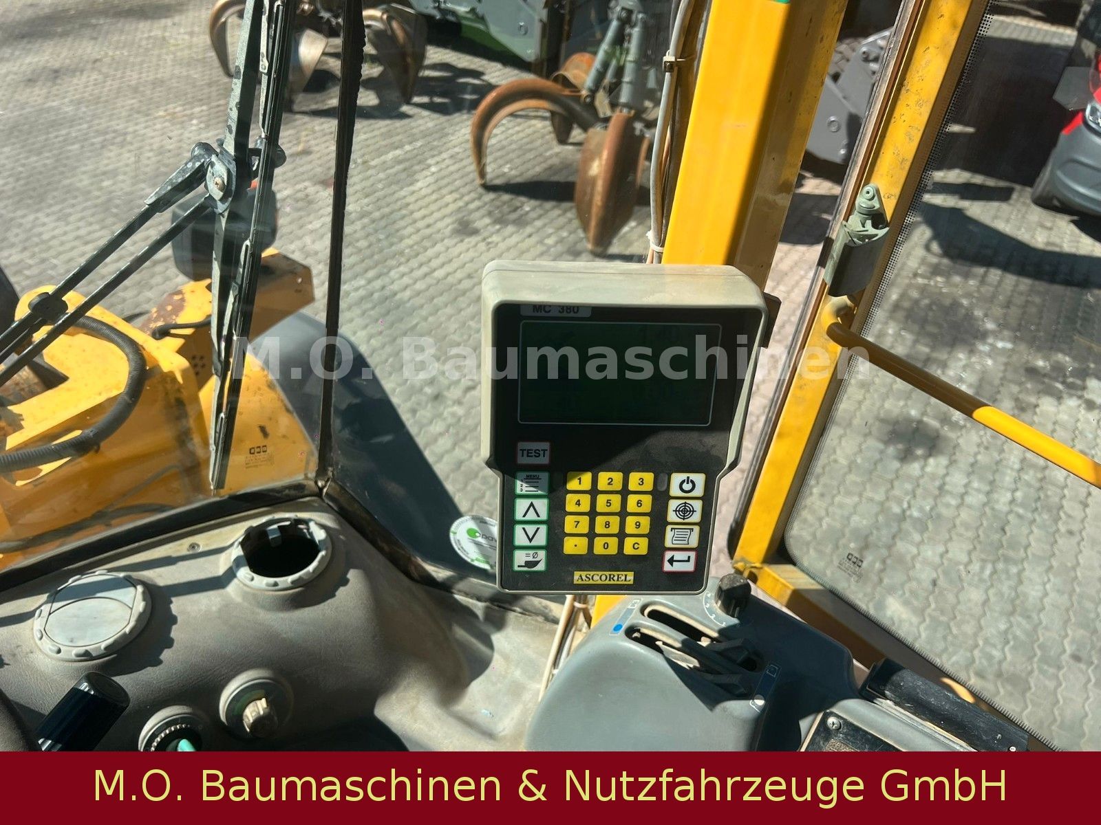 Fahrzeugabbildung Volvo Volvo L120 E /Waage /