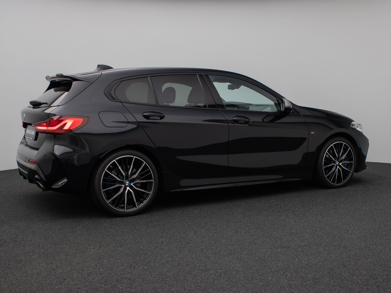 Fahrzeugabbildung BMW M135i xD HUD DAB H/K Komfort 19" Lenkradheizung