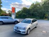 Mercedes-Benz C 180 T Automatik BlueEFFICIENCY AVANTGARDE - Mercedes-Benz C-Klasse aus 2011: Kombi