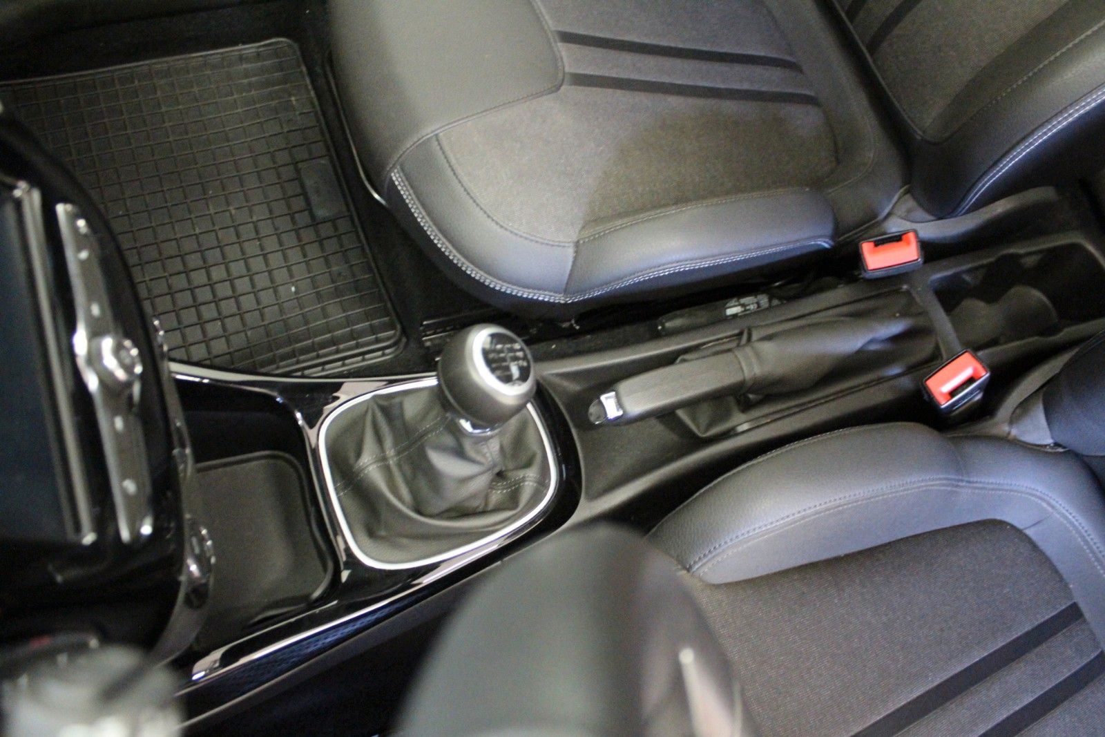 Fahrzeugabbildung Opel Adam ROCKS 1.4 Turbo* Faltdach *Winterpaket*