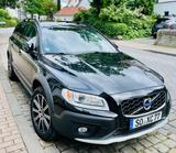 Volvo XC70 D5 AWD Black Edition Geartronic Standhzg. - Volvo XC70 Black-Edition