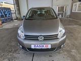 Volkswagen Golf Plus 1.6 TDI Style/PDC TEMPOMAT SITZHEIZUNG - Volkswagen Golf Plus mit Diesel-Antrieb: Limousine