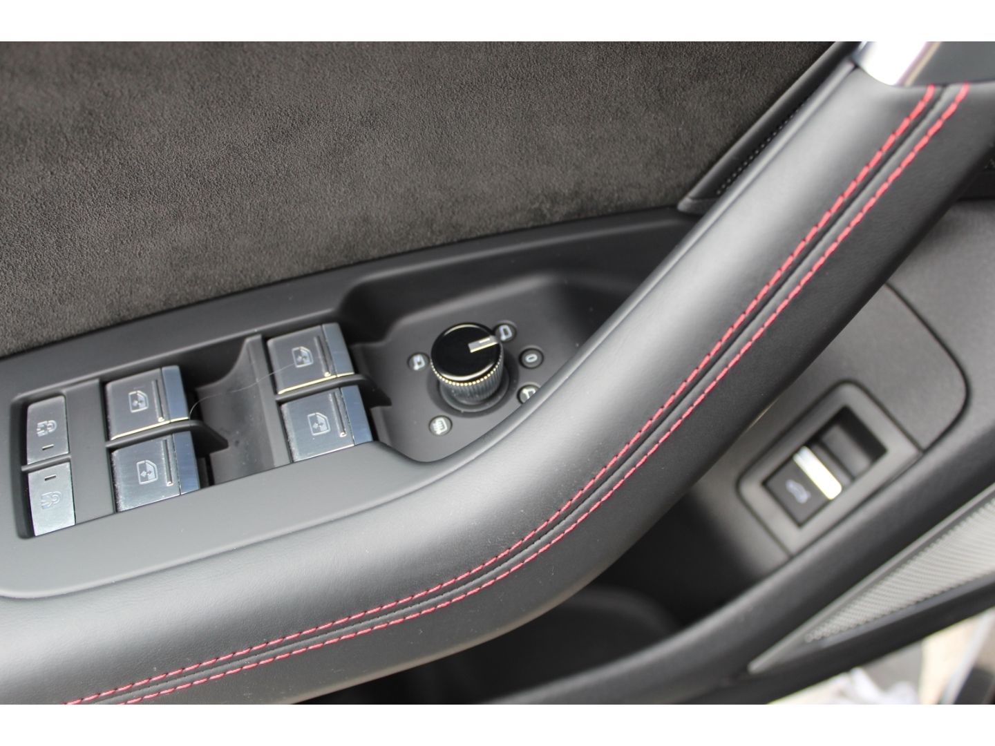 RS7 qu.tiptr Dynamik+*Ceramic*B&O+*Pano*Assist+!