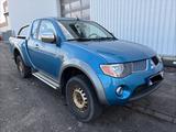 Mitsubishi L200 Intense Club Cab 4WD, 2. Hand, 123Kw ! - blaue Mitsubishi L200