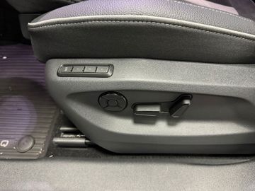 Skoda Kodiaq 1.5 TSI Sportline 7-Sitze AHK Matrix