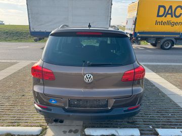 Volkswagen Tiguan - 7