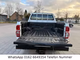Toyota Hilux 2.5 Klima Double Cab 4x4 Allrad Euro5 - Toyota Hilux aus 2012