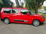 Citroën Berlingo PureTech 110 S&S FEEL XL 7 Sitze AHK - Citroën Berlingo: 7sitzer