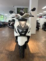 Suzuki AVENIS 125 - SUZUKI AVENIS 125