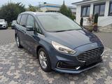 Ford Galaxy Titanium LED ACC CAM SHZ DAB Navi 7.Sitze - Ford Galaxy: Sitze