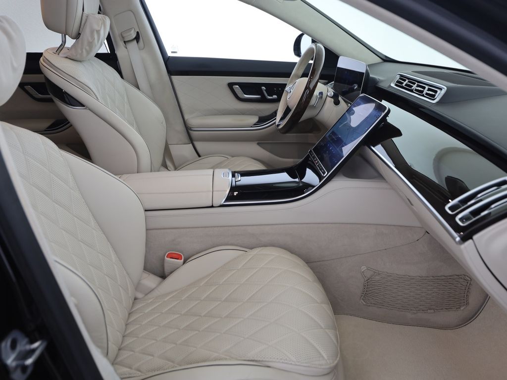 MERCEDES-BENZ S-Class 2022