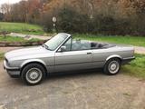 BMW 325i Cabrio TÜV neu - BMW 325 aus 1989: 325i