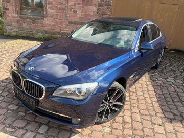 BMW 740 - 1