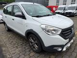 Dacia Lodgy Stepway 7 sitzer kette fällig läuft noch - Dacia Unfallwagen