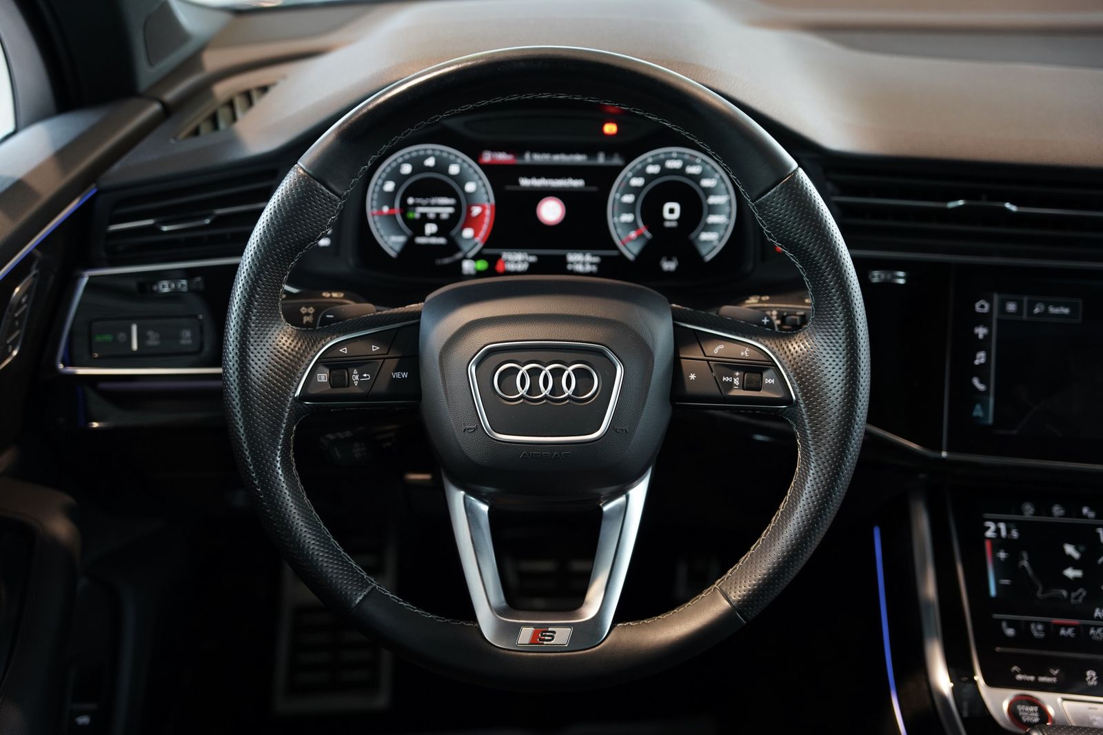 Audi Sq7
