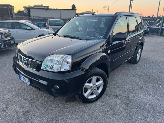 Nissan X-Trail 2.2 dCi Elegance Full Optional co