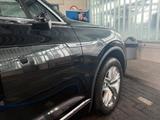 Volkswagen Touareg 3.0 4MOTION/Pano/AHK/Scheckheft - VW Touareg Unfallwagen