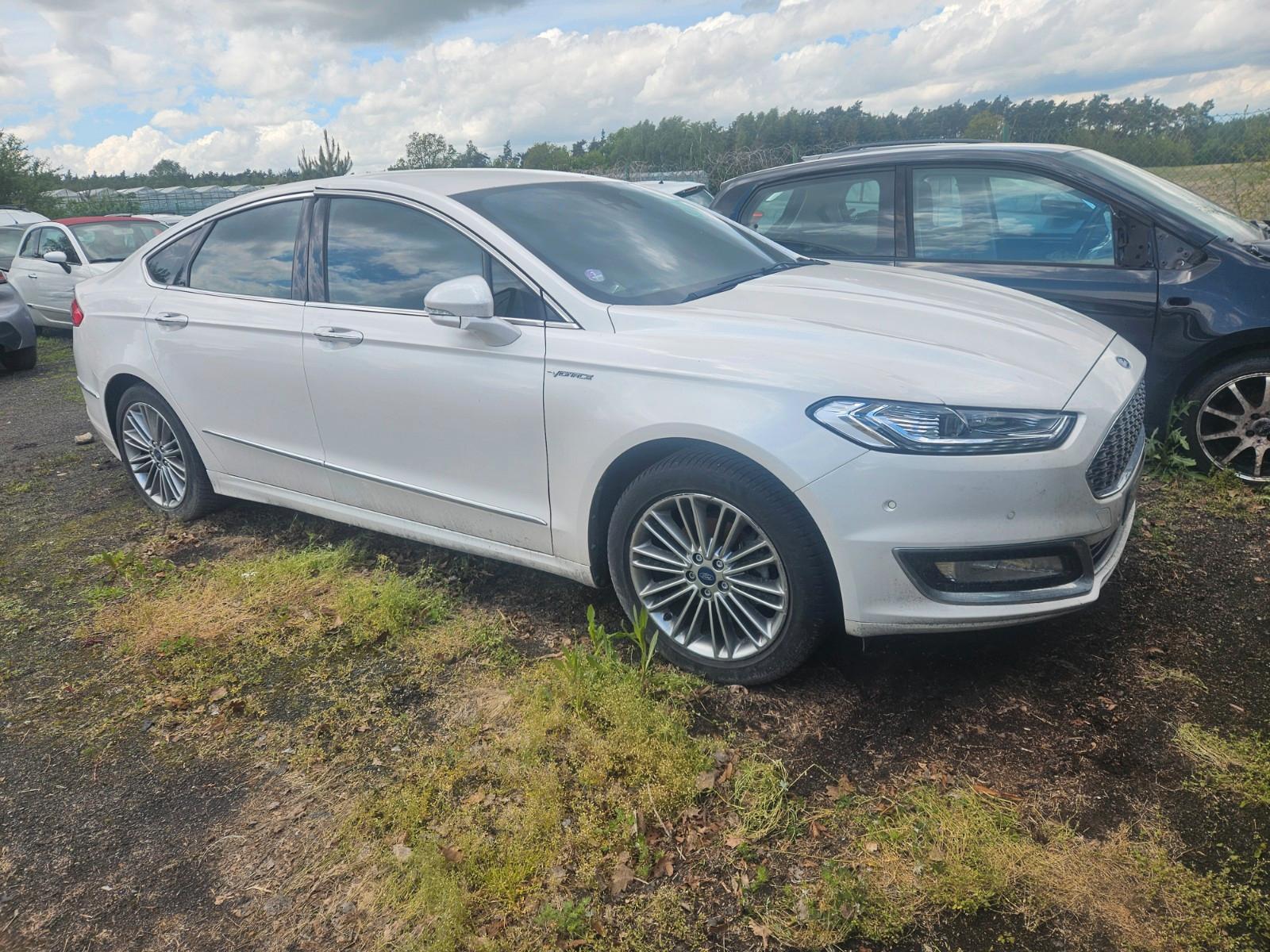 Ford Mondeo Vignale 2.0Hybrid