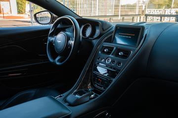 صورة مصغرة 42 لـ 2016 Aston Martin DB11
