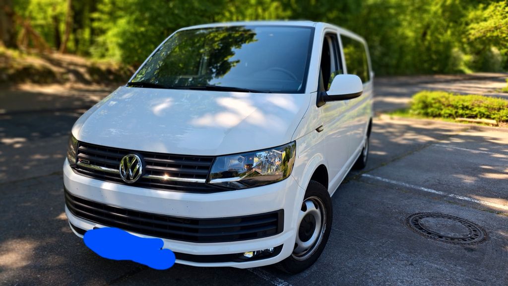 Image of Volkswagen T6 Kombi