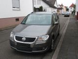 Volkswagen Touran 2.0 EcoFuel Trendline (CNG) - Volkswagen Touran mit CNG-Antrieb: Kleinbus, 2.0