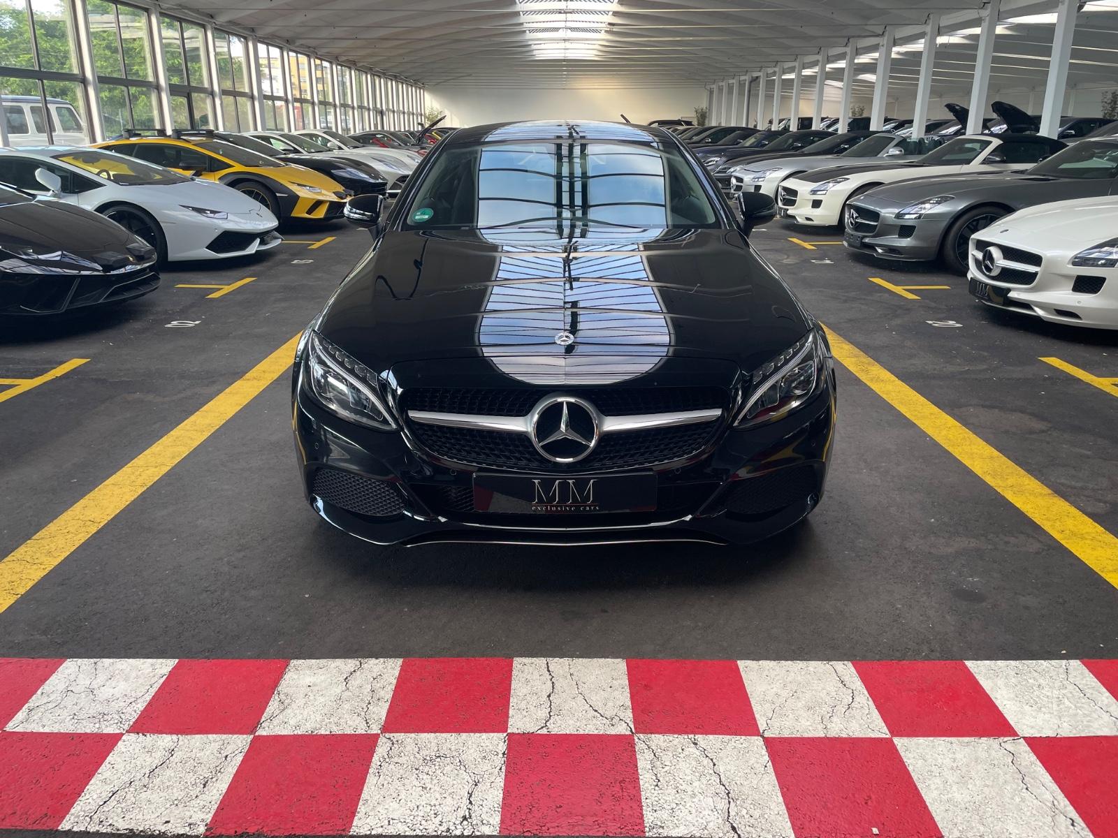 Mercedes-Benz C 400 C Coupe 4Matic   1HAND/BRD