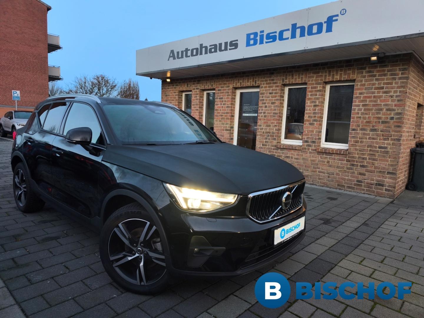 Volvo XC40 2WD B3 Core MHEV 360 Kamera  Navi Digitales