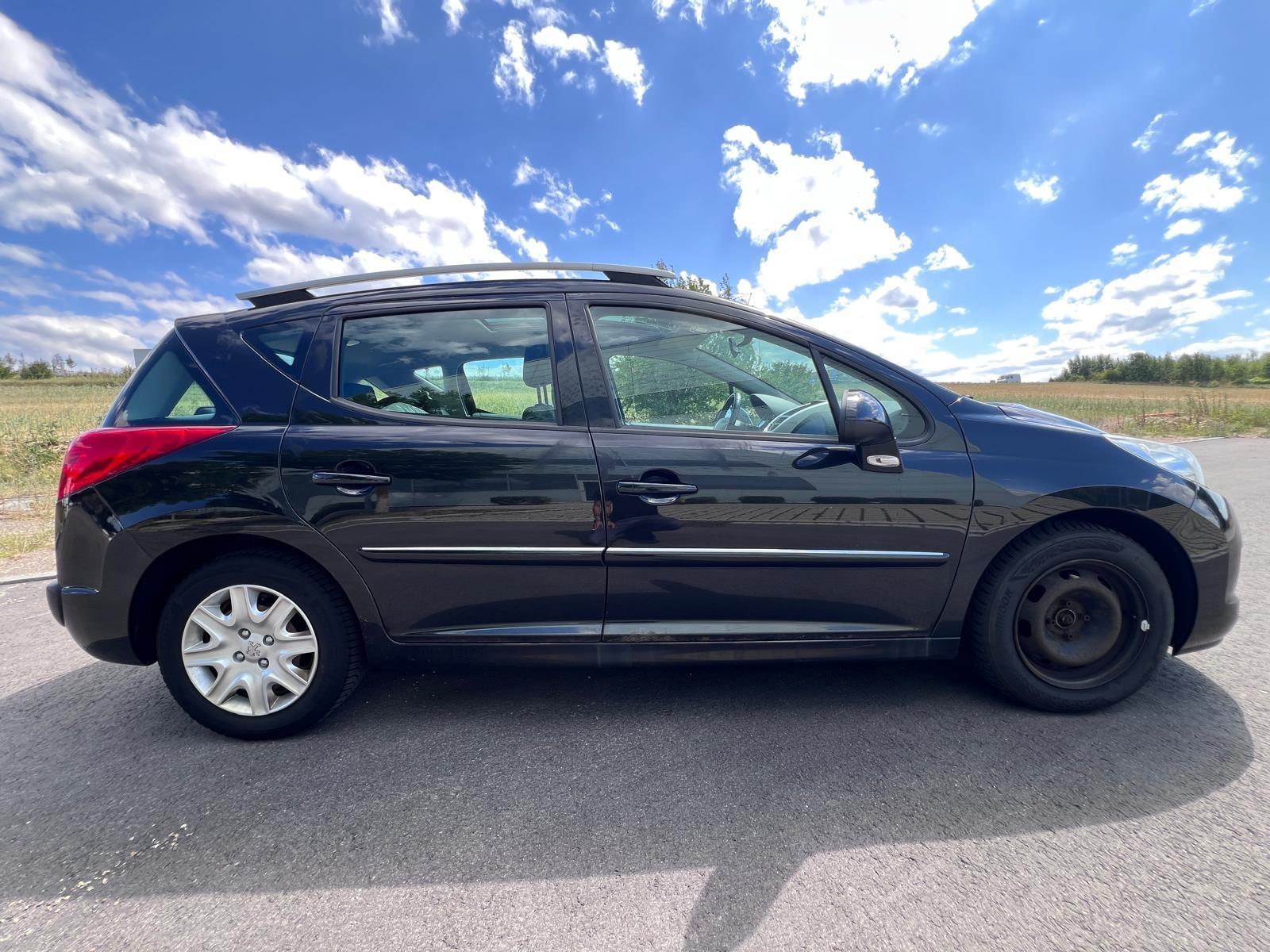 Peugeot 207 2011 — photo 11