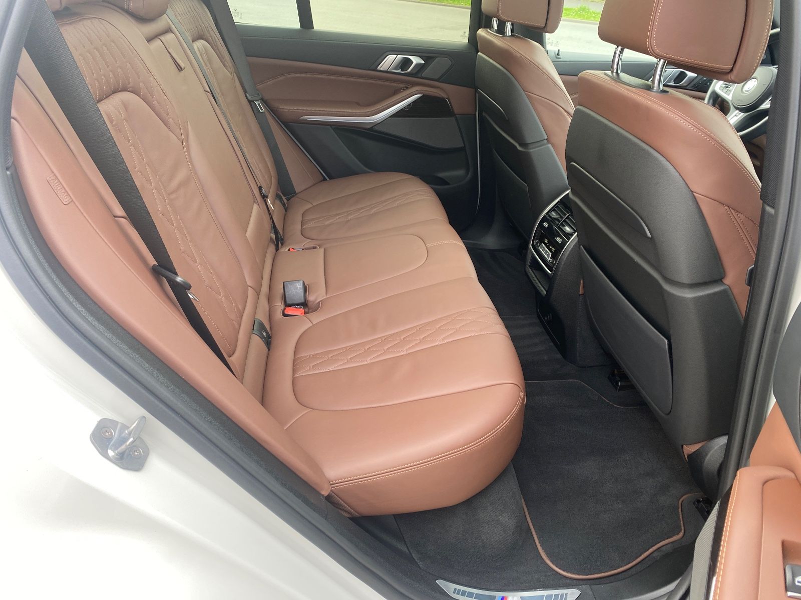 Fahrzeugabbildung BMW X5 xDrive 45 e M Sport/Laser/HeadUp/Pano/360°Kam