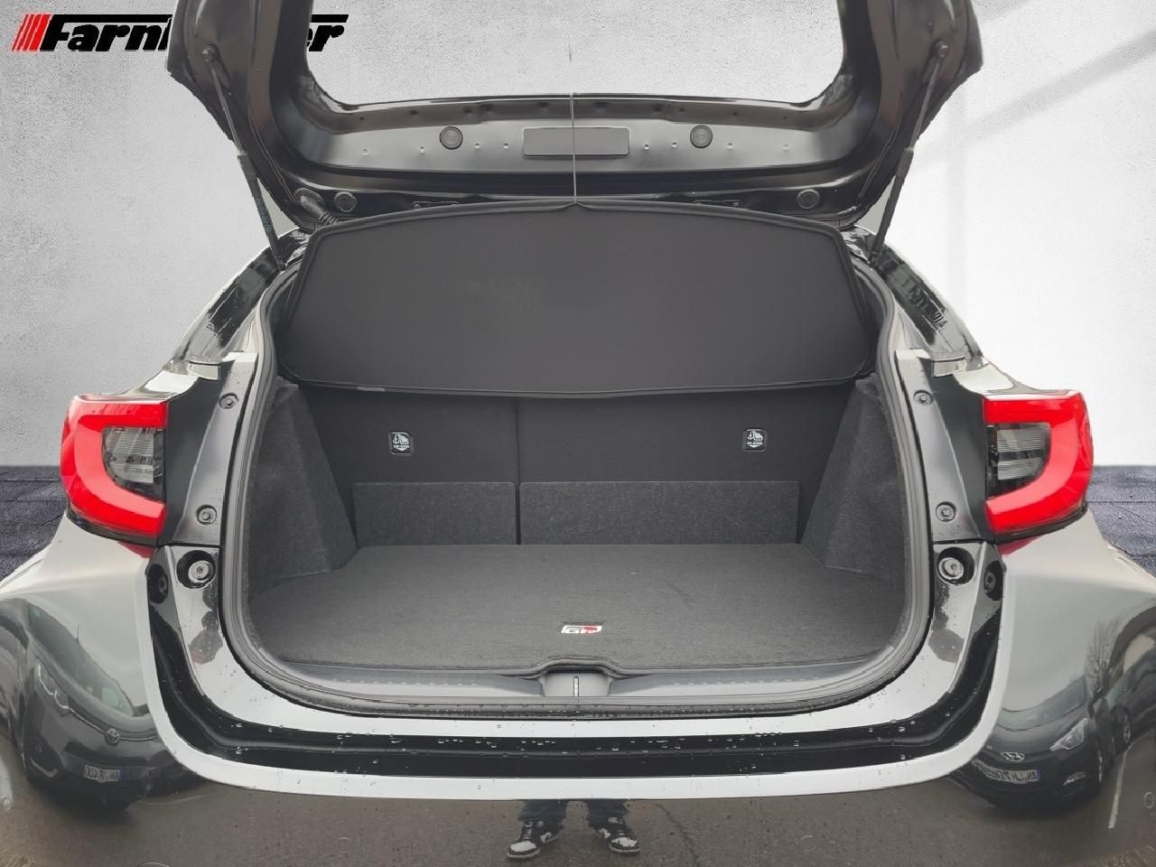 Fahrzeugabbildung Toyota GR Yaris HighPerf 1.6T AT +Alu geschm+Convenienc