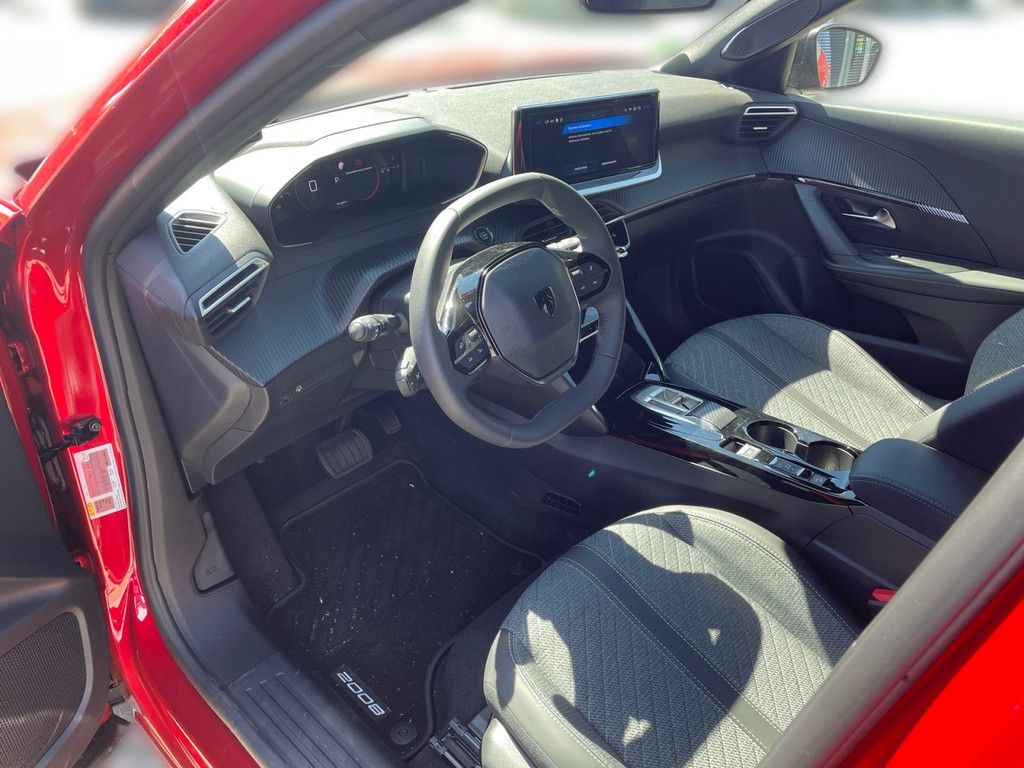 Peugeot 2008 - Bild 8
