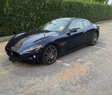 Maserati MASERATI GranTurismo 4.7 V8 S - blaue Maserati Granturismo
