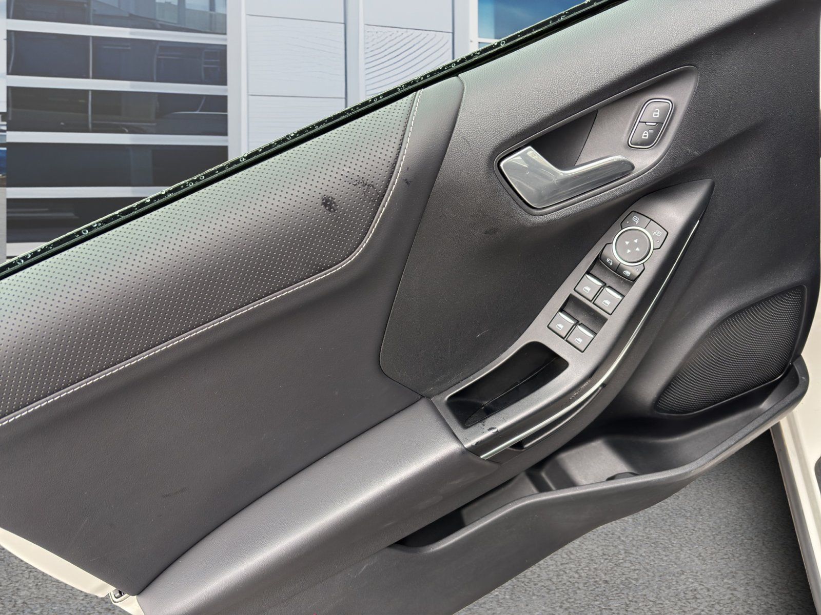 Fahrzeugabbildung Ford Puma  ST-Line Vignale