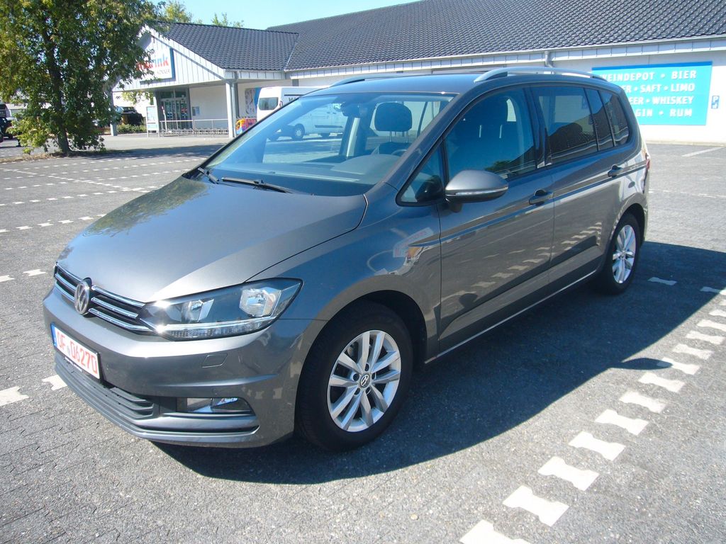 Image of Volkswagen Touran