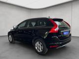 Volvo XC60 D4 Momentum Aut Leder Navi PDCv+h Sensus-Co - Volvo XC60 mit Diesel-Antrieb: Geländewagen