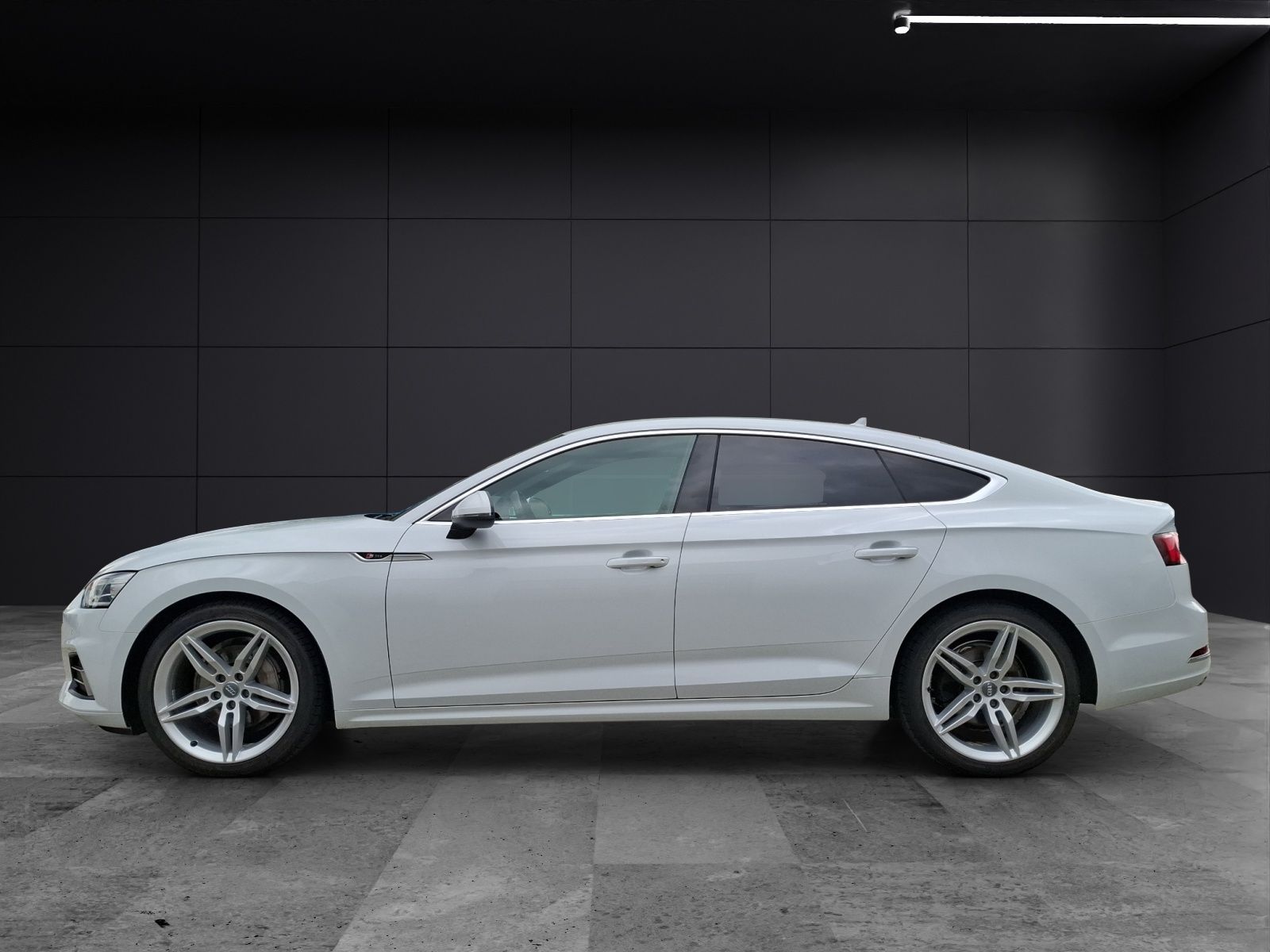 Fahrzeugabbildung Audi A5 Sportback TDI  sport quattro S-Line Xenon AHK