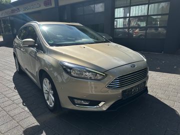 Ford Focus - 1