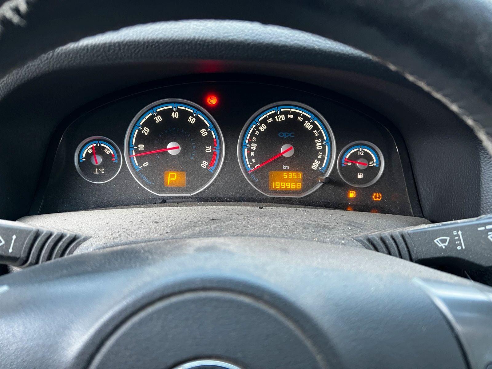 Opel Vectra 2007 — photo 8