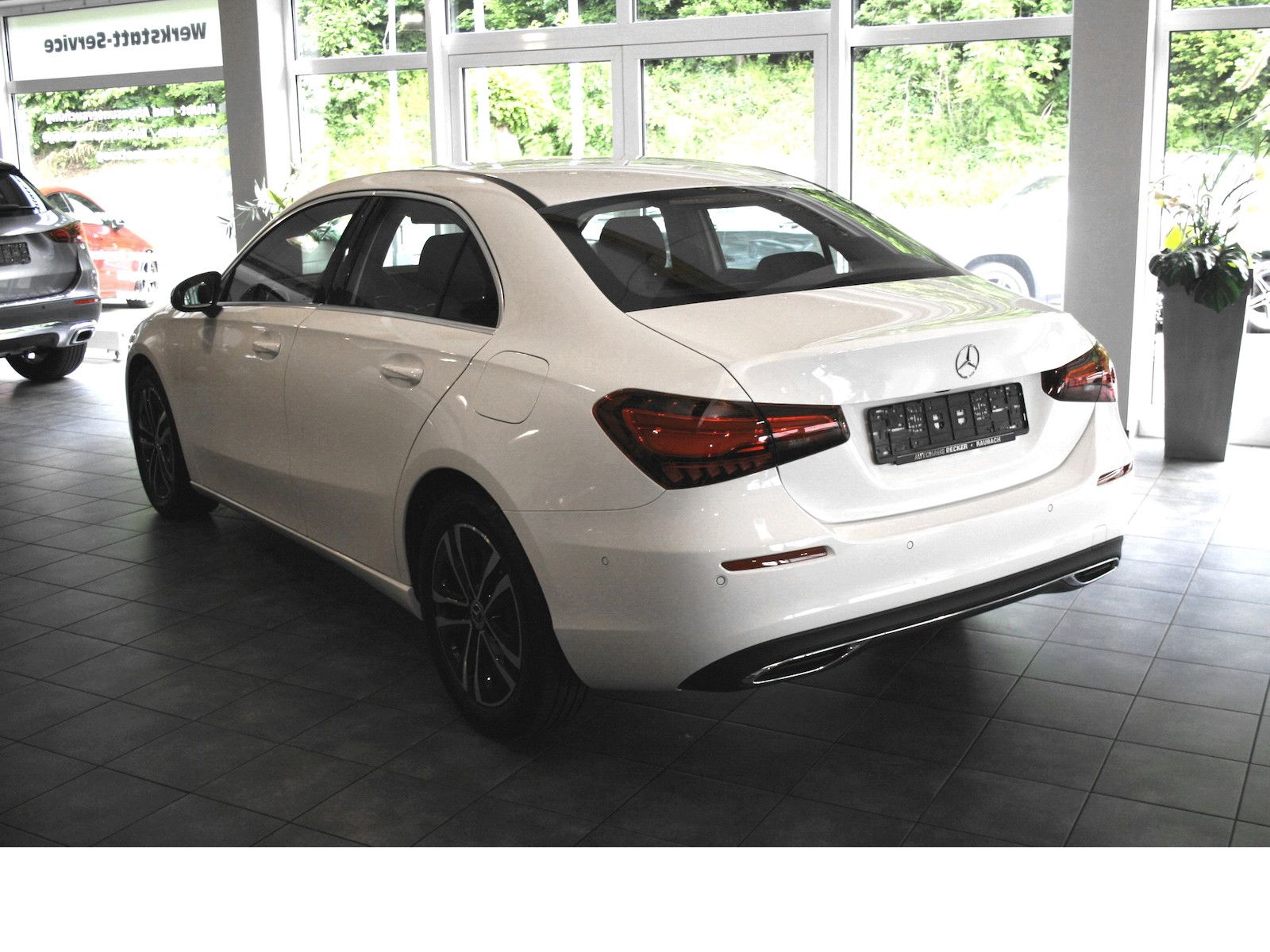 Fahrzeugabbildung Mercedes-Benz A 180 Progres.Limousine*MBUX*LED*Winterpaket