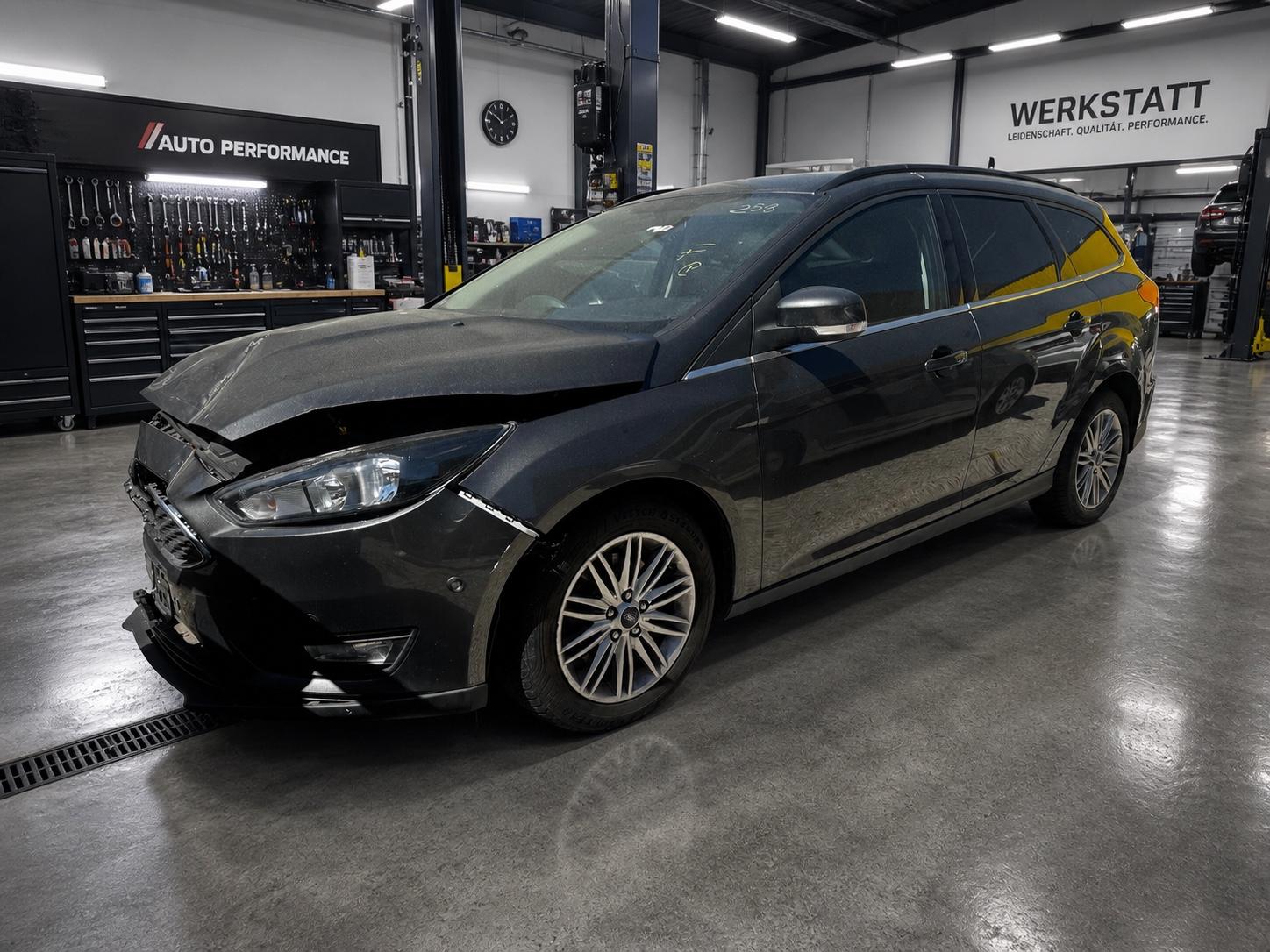 Ford Focus Turnier Cool & Connect Euro 6