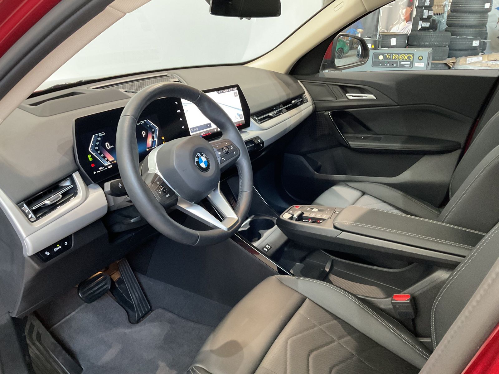 Fahrzeugabbildung BMW X2 sDrive20i |Glasdach |Head-Up Display |18 " LM