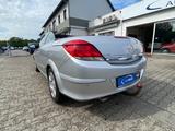 Opel Astra H Twin Top Cosmo*AHK* - Opel Astra aus 2007: Cabrio